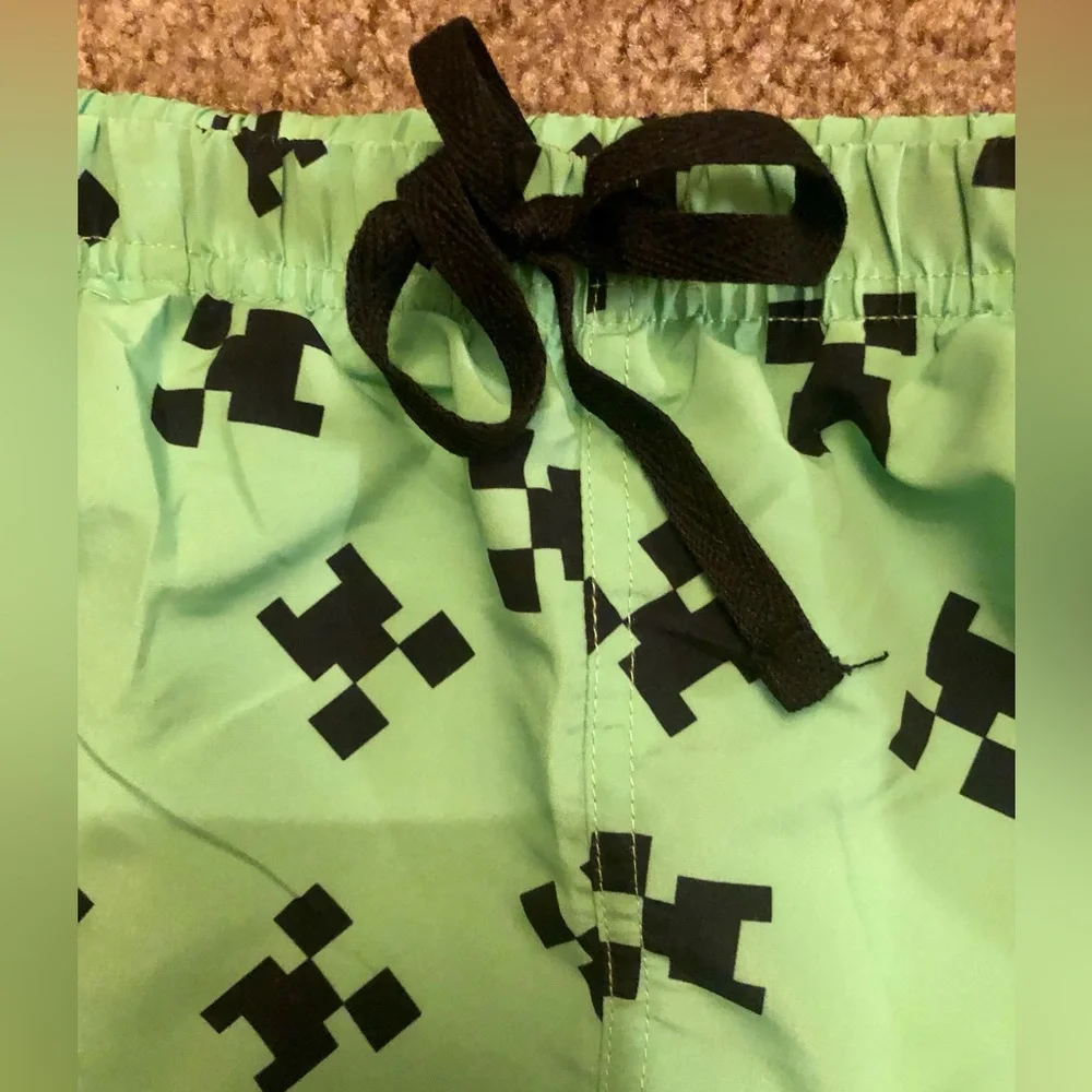 Minecraft Creeper Boy’s Swim Trunks Green & Black Swim Shorts Size 13/14